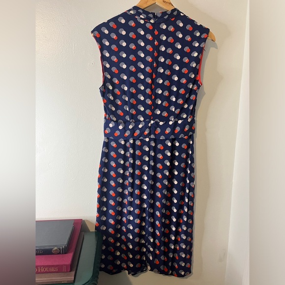 Kate Spade 100% Silk V-Neck Sleeveless Polk Dot Navy Blue Shift Dress Sz 6 - Picture 7 of 7